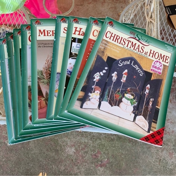 Bundle Lot of 10 Donna Dewberry Magazines Fabric Painting Christmas Home Glass - Picture 1 of 5